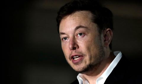 Elon Musk z wizytą w Chinach. Miliarder zapewnił, że Tesla sprzeciwia się tzw. decouplingowi