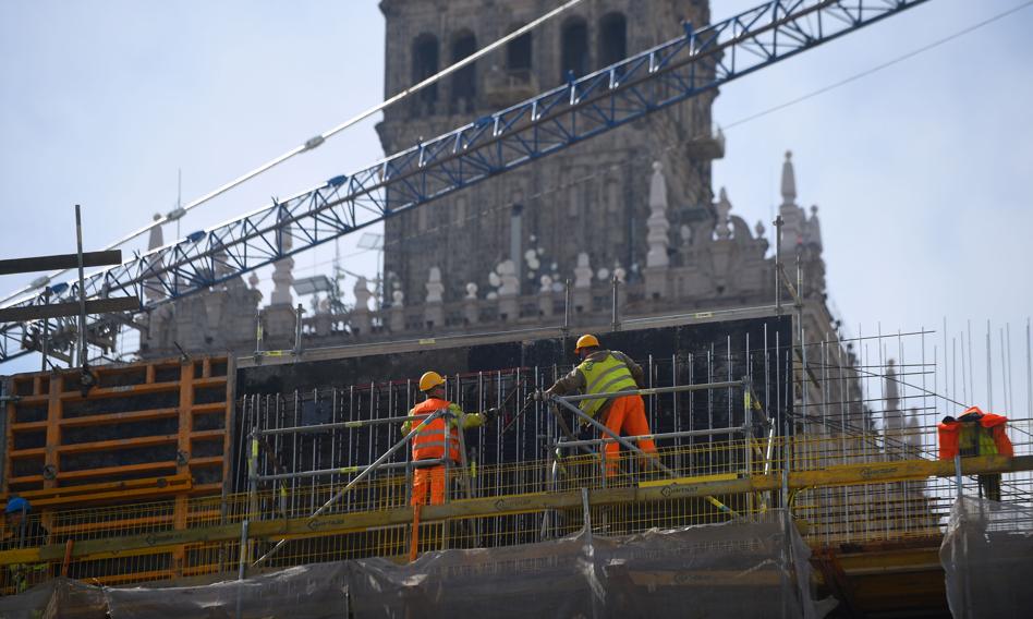 Premier: nadchodzi duża fala zamówień publicznych i samorządowych