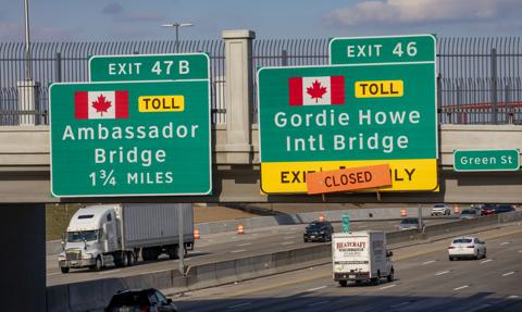 Nowy most miał połączyć USA i Kanadę. Zamiast tego wybuchł polityczny spór