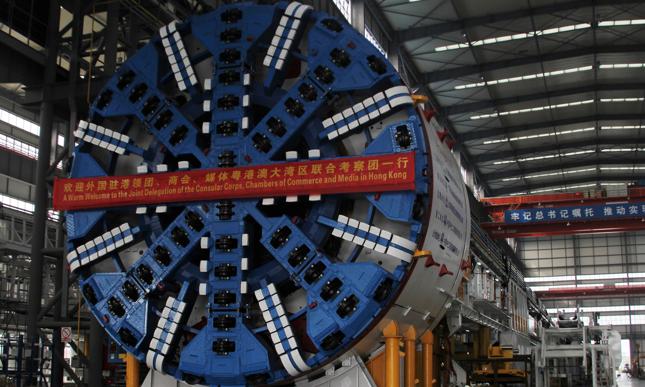 Maszyna TBM wyprodukowana przez China Tunnel Construction Group.