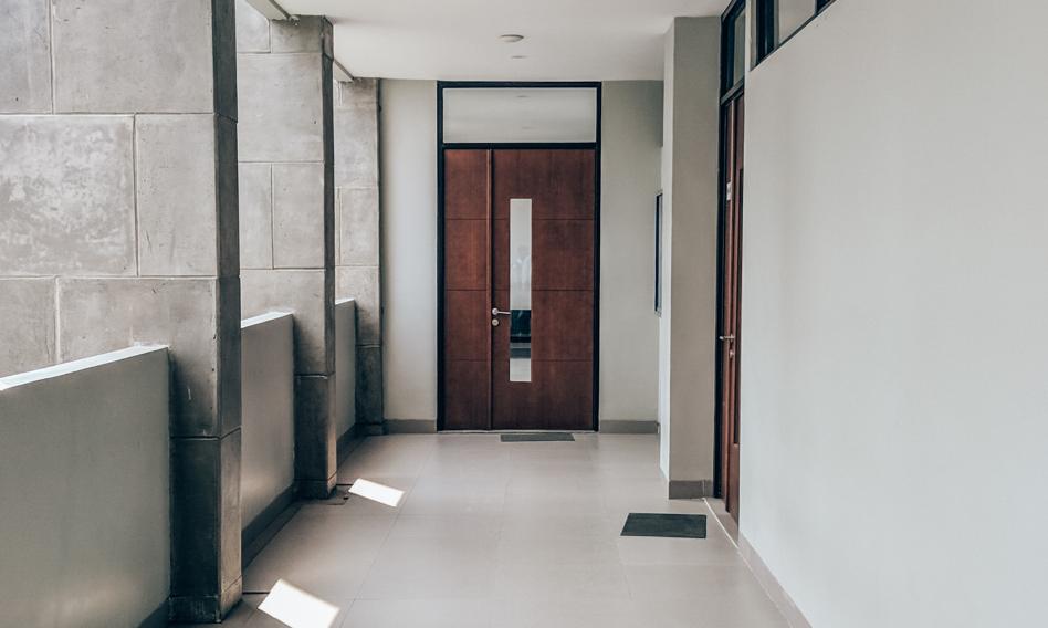 Kupujesz mieszkanie? Zapłacisz nie tylko kwotę nieruchomości - są też dodatkowe koszty. Lepiej przygotuj portfel