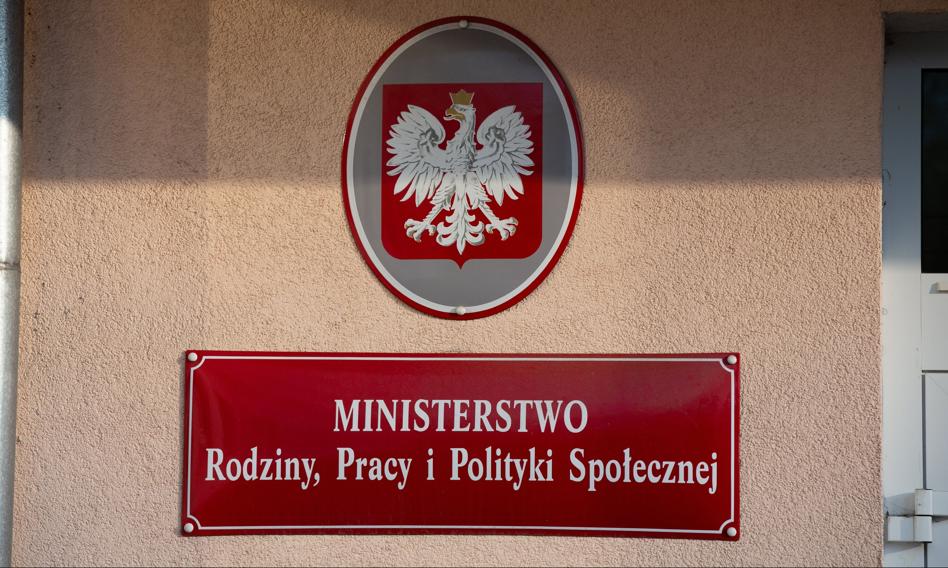 MRPiPS chce zmian w prawie do zasiłku macierzyńskiego w przypadku urodzenia martwego dziecka