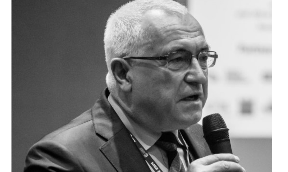 Nie żyje znany polski ekonomista. Był wiceministrem finansów i członkiem RPP