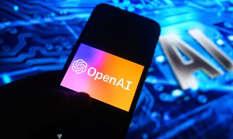 OpenAI w rok podwoiło przychody z subskrypcji. Mimo to firma wciąż ponosi straty