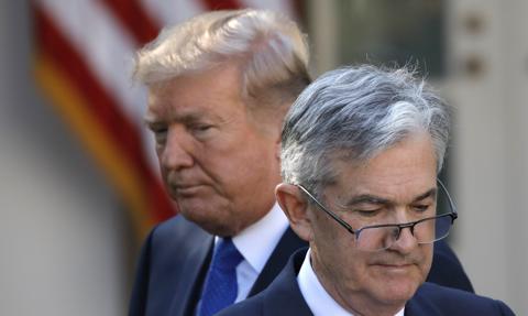 Trump zn贸w obrazi艂 szefa Fed Jerome'a Powella. "To idiota"