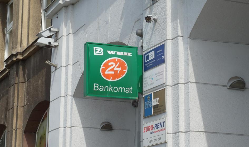 Zysk netto grupy BZ WBK w II kw. wyniósł 541,6 mln zł, powyżej konsensusu