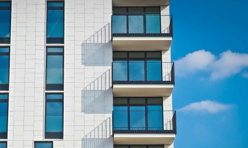 Zdolność kredytowa lekko w dół, w czołówce wciąż te same banki