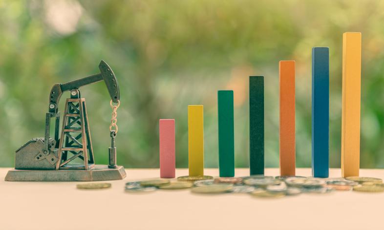 Ropa w górę po cyberataku na Colonial Pipeline