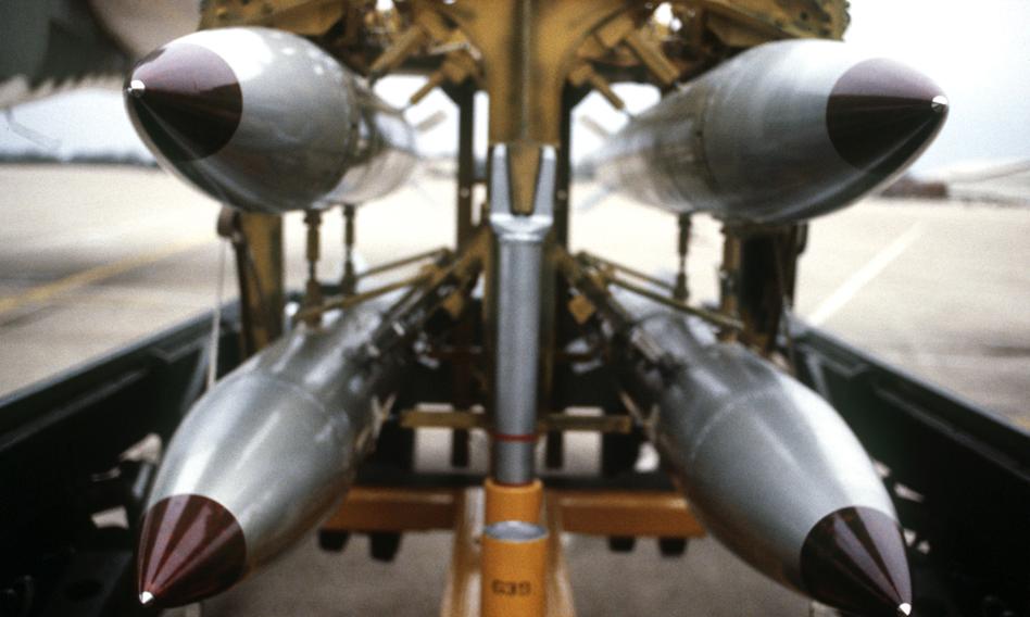 Drony nad bazą jądrową NATO. Belgia: Amatorzy nie wiedzieliby, jak to zrobić