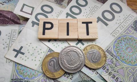 Soboń: Polacy dostali miliardy złotych w zwrotach podatkowych za 2022 rok