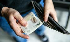 "Zachowaj gotówkę". EBC przestrzega przed dłuższą blokadą do kont bankowych