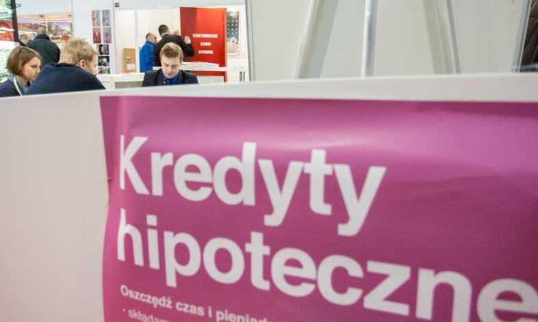 Spada zdolność kredytowa Polaków, ale nie przy wszystkich kredytach