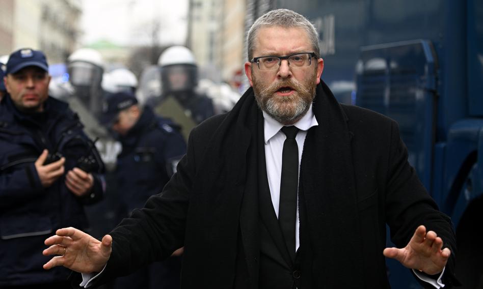 Rewolta Brauna ugaszona. Mentzen: Rozstaje się z Konfederacją