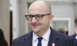 Z aresztu do Sejmu i od razu kara. Matecki tłumaczy się z utraty uposażenia