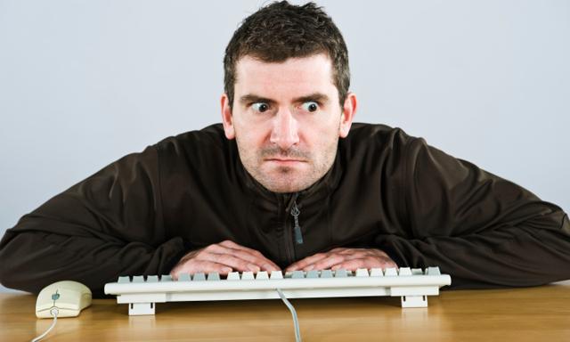 Będą kary dla internetowych trolli?