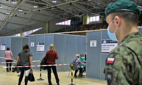 Opinia rzeczniczki TSUE: obowiązek szczepienia wbrew poglądom nie jest dyskryminacją