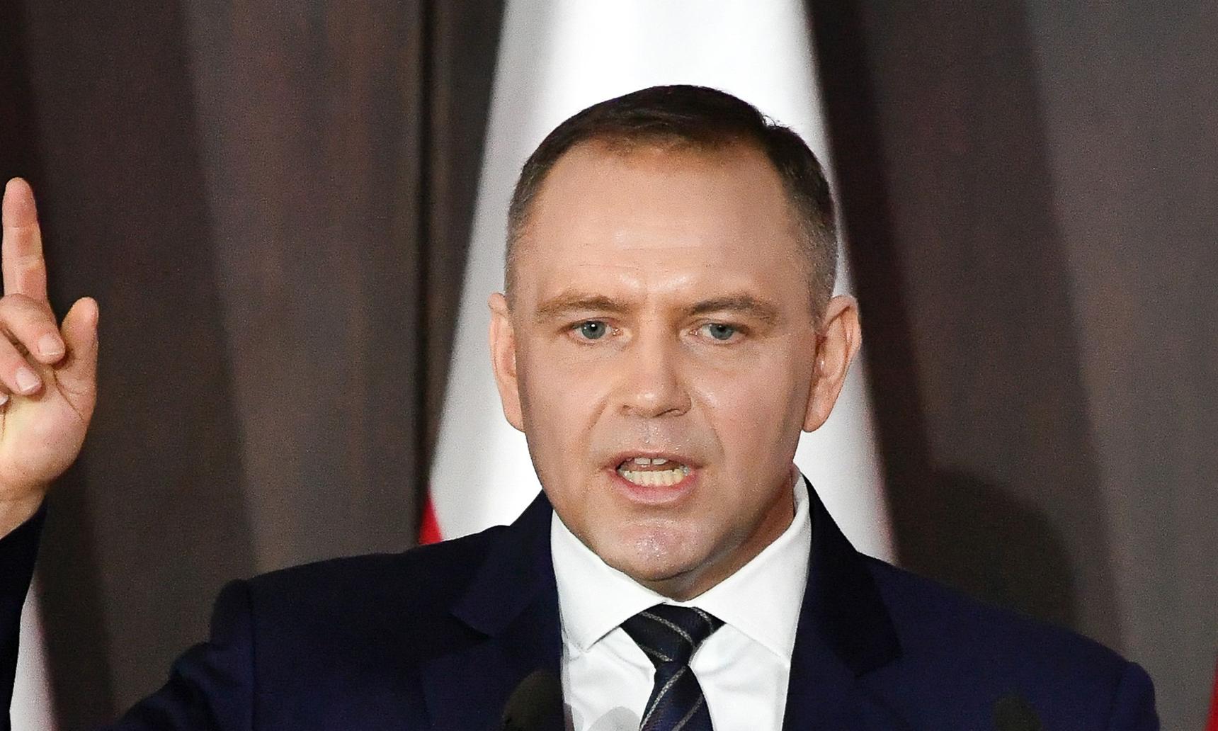Nawrocki uderza w rząd i awans Domańskiego: Dziury budżetowej nie naprawia się awansem