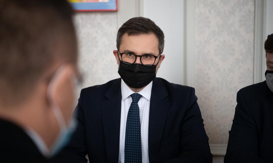 Polska rezygnuje z AstryZeneki? Jest odpowiedź