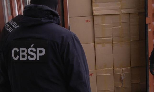 CBŚP przechwyciło ponad 10 mln papierosów z Singapuru