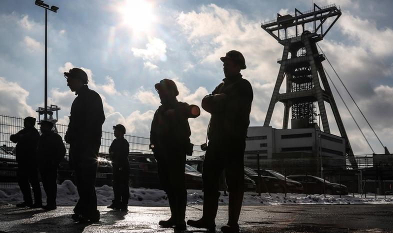 Reuters: KGHM, Azoty i PGE ruszą na pomoc kopalniom