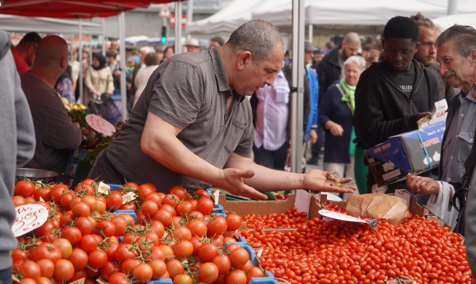 Inflacja w Belgii nadal spada, ale jednocześnie gwałtownie rosną ceny żywności