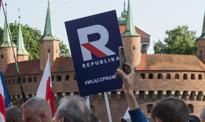 TV Republika wpadła we własne sidła. Udana zbiórka na koncesję podstawą jej odebrania?