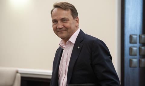 Sikorski definiuje nową fazę rosyjskiej agresji w Europie: Nasz sojusznik został zaatakowany