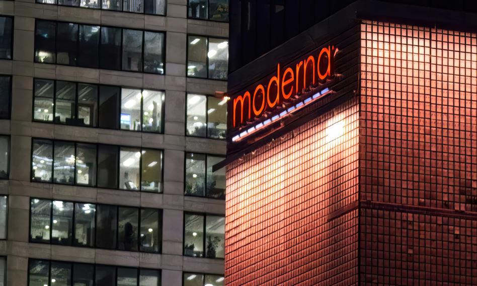 UE zamówiła u Moderny 146 mln szczepionek przeciw COVID-19. W tym dla Polski