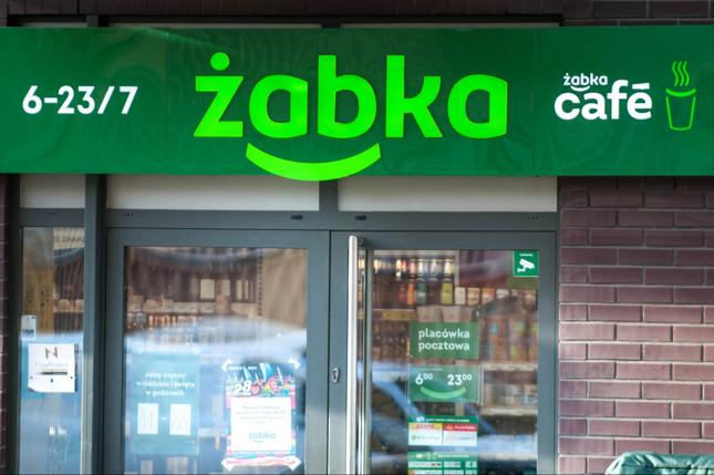 Żabka uruchomiła dostawę do domu - testowo w Poznaniu