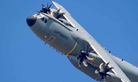 Szczątki drona tuż przy lotnisku Luftwaffe. Niemieckie służby stają na głowie