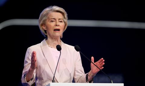 Von der Leyen: Zakręcamy kurek z rosyjskim gazem do 2027 roku