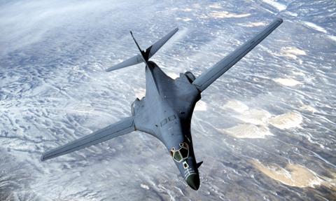 USA ewakuują strategiczne bombowce. Trump: B-1 wycofane przez groźby Iranu