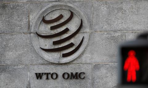 Wojna handlowa Chiny - UE. Pekin wnosi skargę do WTO ws. ceł na import aut elektrycznych