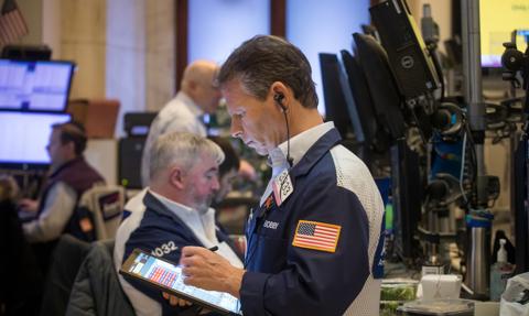 Brak zdecydowania na Wall Street. Tym razem sesja z przewagą spadków
