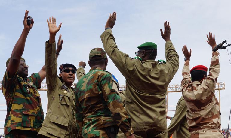 La France va commencer à retirer ses troupes du Niger