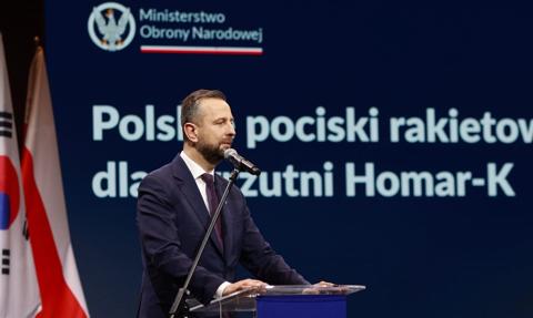 Miliardy na amunicję. Polska wyprodukuje ponad 10 tys. rakiet do wyrzutni Homar-K