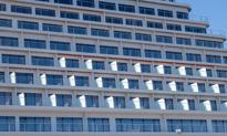 Niemcy przerażeni otwarciem Hotelu Gołębiewski. "Zniszczy turystykę, a ceny zwalają z nóg"