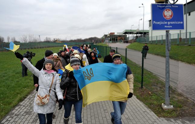 Część uchodźców z Mariupola otrzymała decyzje azylowe