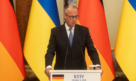 Miliard euro i nowa broń dalekiego zasięgu. Kanclerz Niemiec z wizytą w Kijowie
