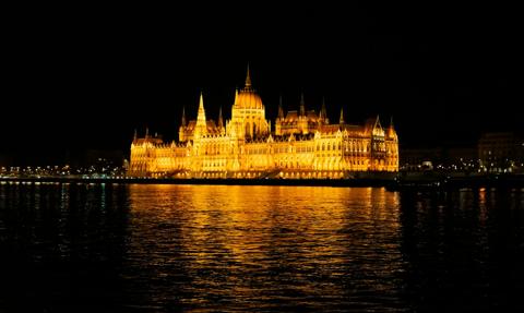 Puste kasy w Budapeszcie. Ekspert ostrzega: nowy rząd Węgier czeka bolesne zderzenie z rzeczywistością
