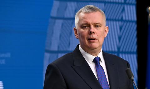 We wrześniu pakiet odpolitycznienia CBA? Siemoniak: Bagaż Pegasusa trzeba zdjąć
