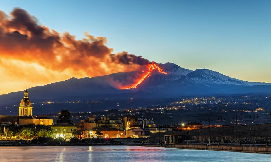 Etna po raz szesnasty od połowy lutego wznowiła aktywność