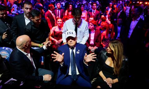 Igrzyska Trumpa na trawniku Białego Domu. Na MMA USA ogłosiły pokój z Iranem