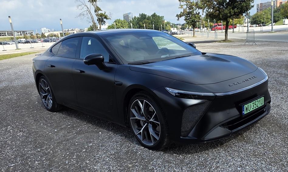 „Chińczyk” zamiast BMW lub Lexusa? Oto auto, które chce namieszać w segmencie premium