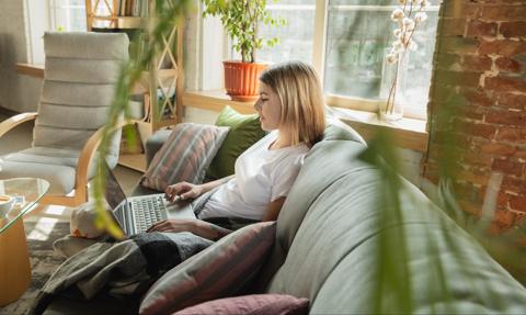 Gdzie przedsiębiorcy zyskają najwięcej na start? Sprawdzamy konta z najwyższymi premiami