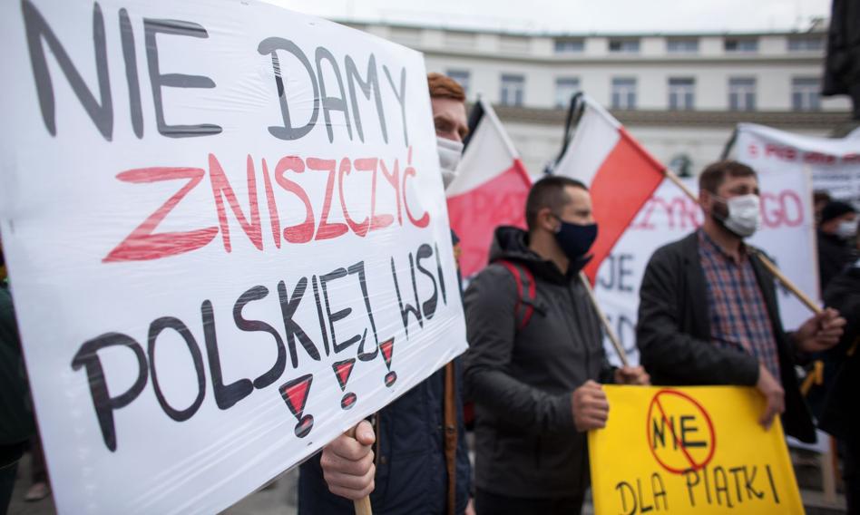 Rolnicy zapowiadają kolejną manifestację w Warszawie we wtorek