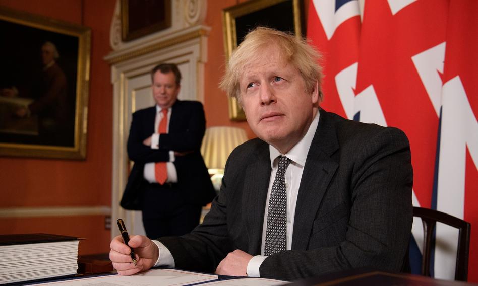 Premier Johnson oficjalnie podpisał umowę handlową z UE