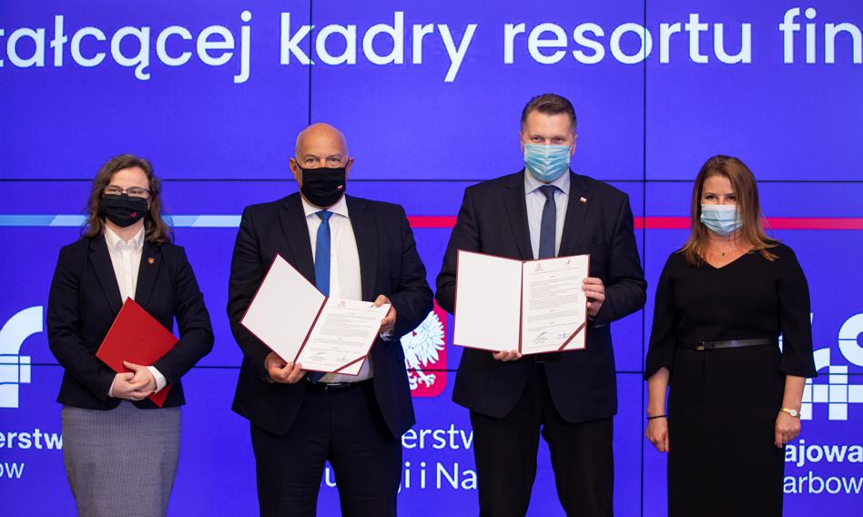 Powstanie nowa uczelnia. Będzie kształcić kadry dla resortu finansów