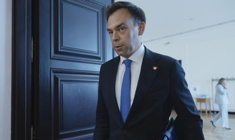 Kontrola wokół Elemental Holding. Minister: Do tej pory nie wypłacono ani złotówki