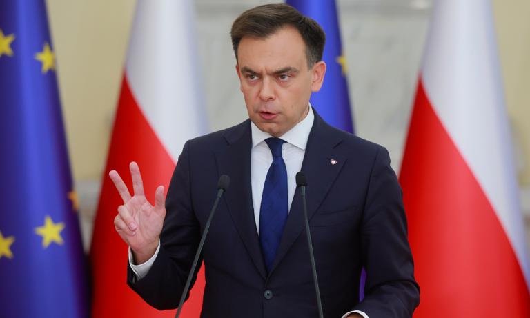 "Unijny łańcuch" zamiast bezpieczeństwa? Wielki spór wokół SAFE